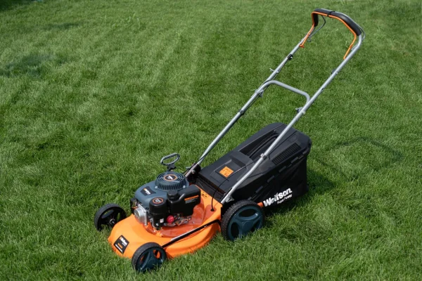 Mașină tuns iarbă Wolfson 4 CP